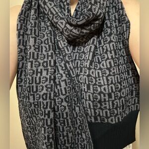 Henri Bendel scarf!